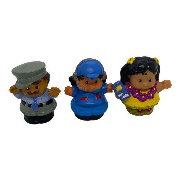 M Fisher-Price Little People 3 with Arms Pilot Flight Attendant & Vacationer - Picture 2 of 4